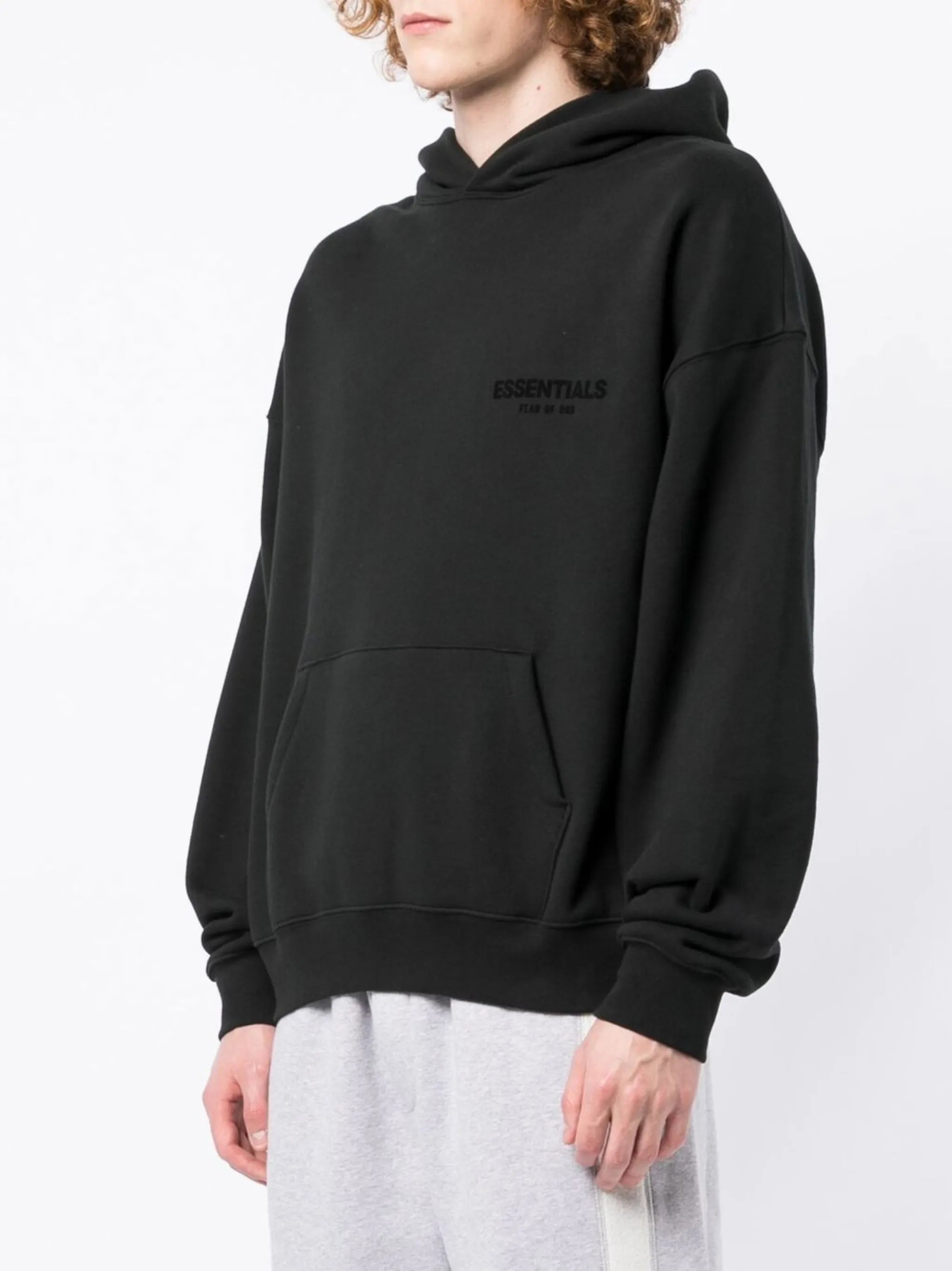 FEAR OF GOD ESSENTIALS