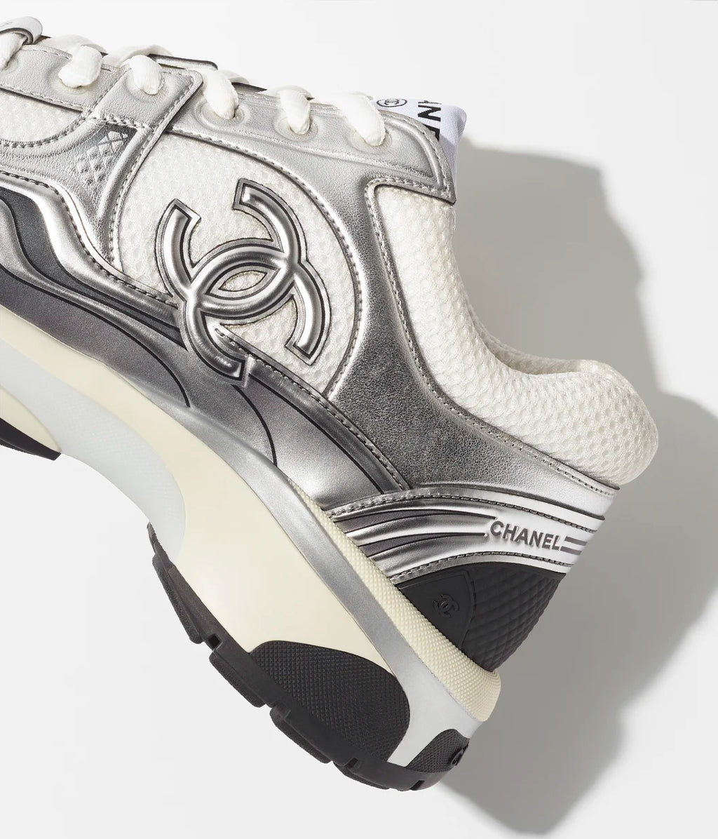 CHANEL OC RUNNER