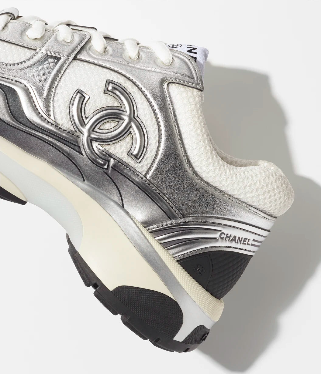 CHANEL OC RUNNER