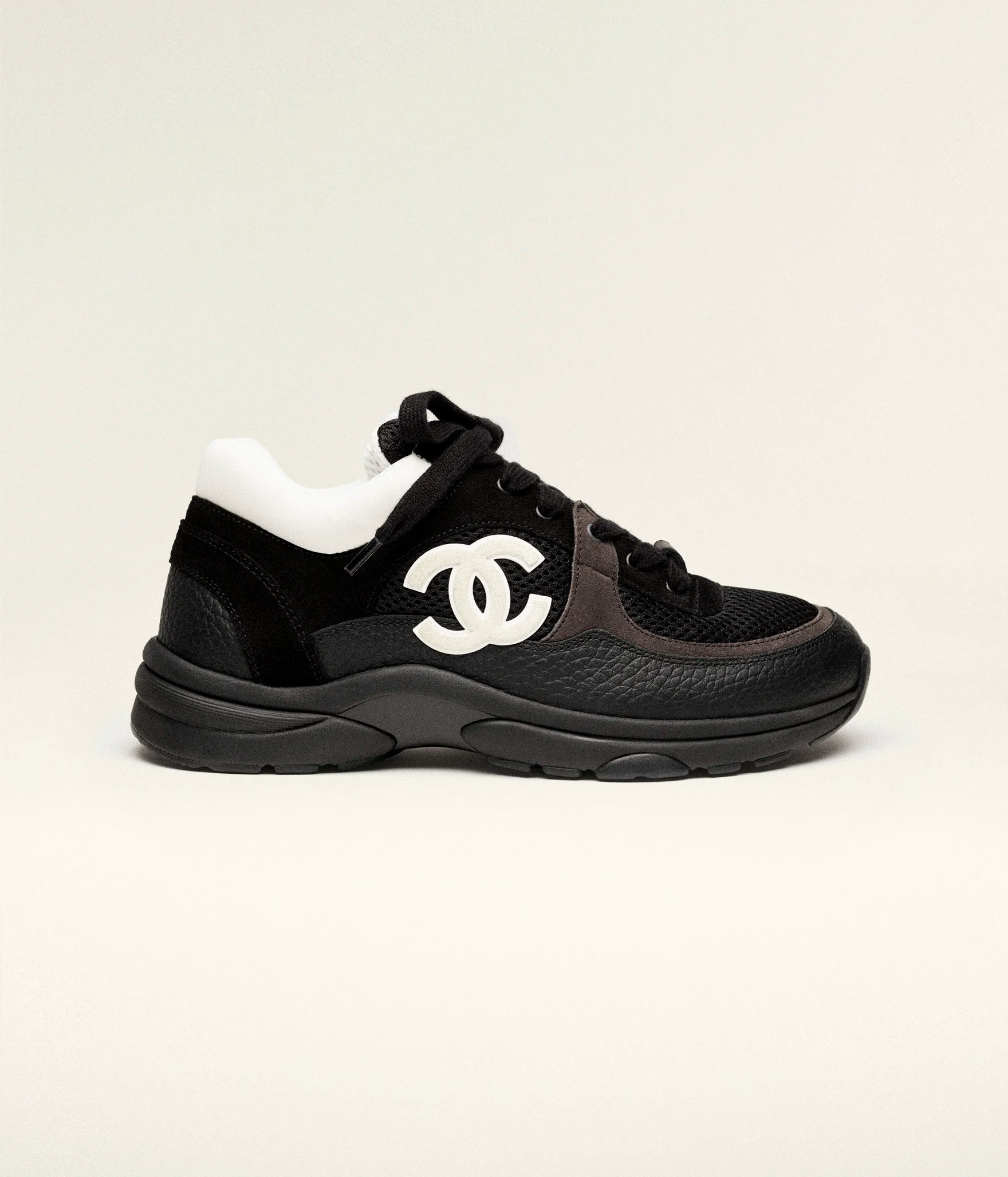 CHANEL OC RUNNER
