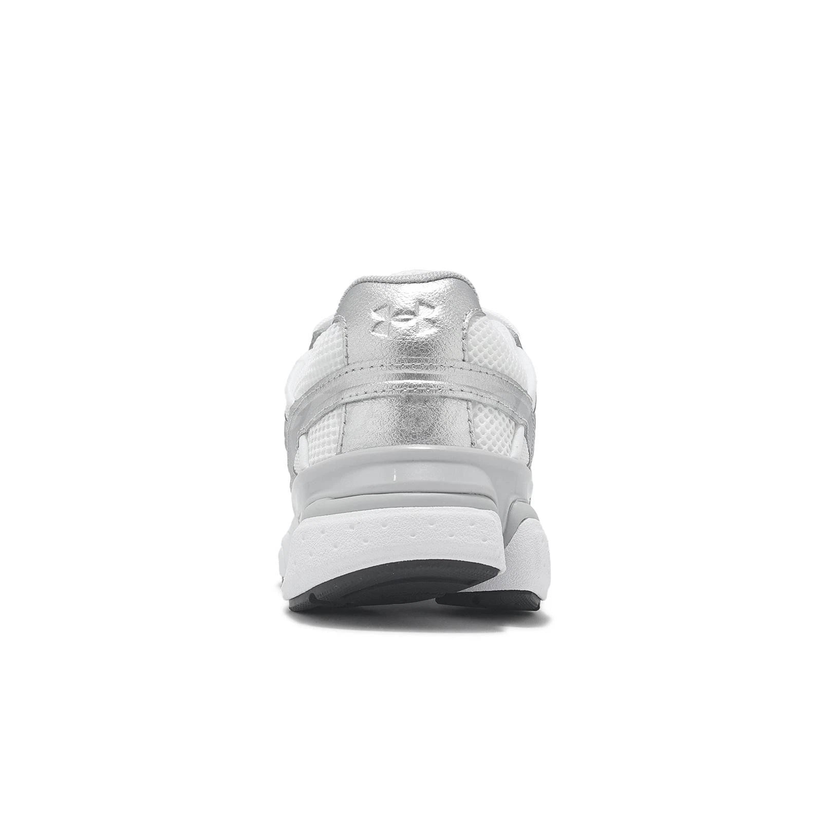 UNDER ARMOUR SOLA