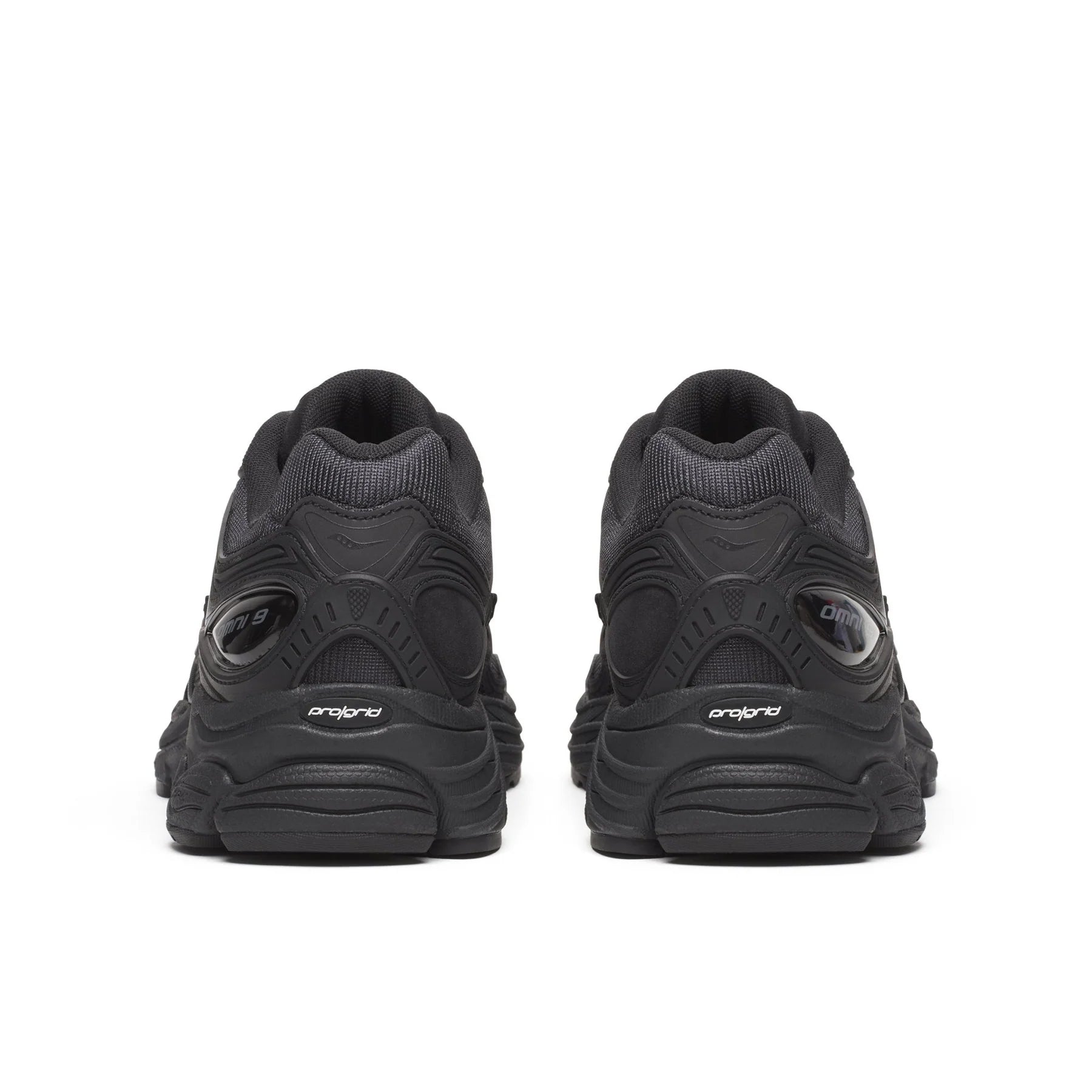 SAUCONY OMNI 9